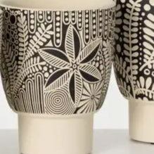 Black Botanical Patterend Pot