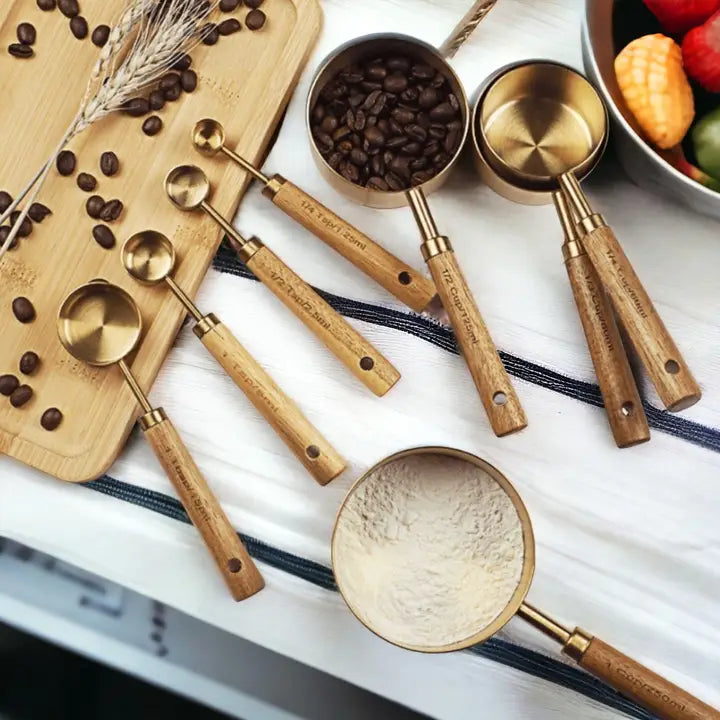 Stainless Meausing Cups and Spoons Black/Gold