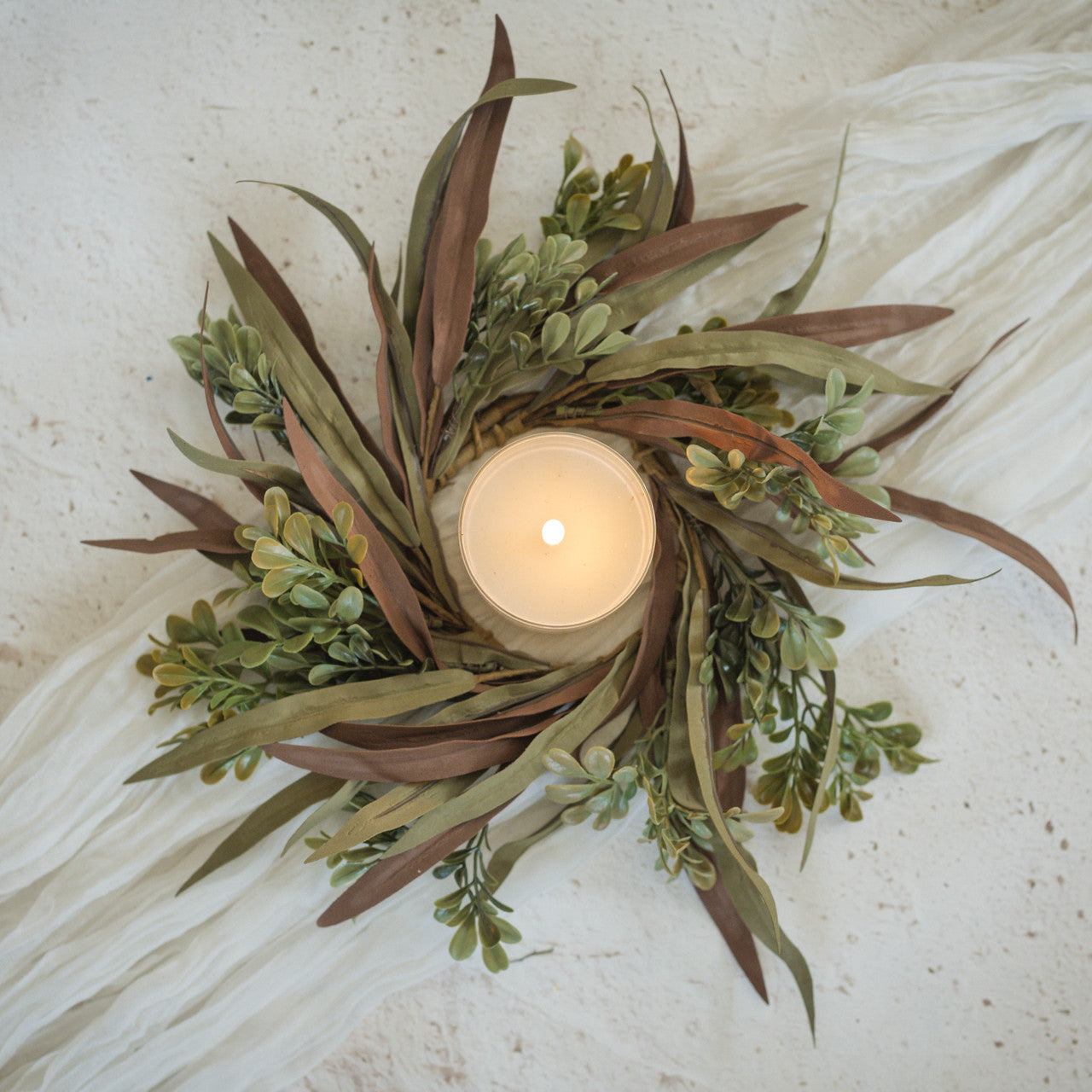 14" Brown and Green Mixed Leaf Wreath