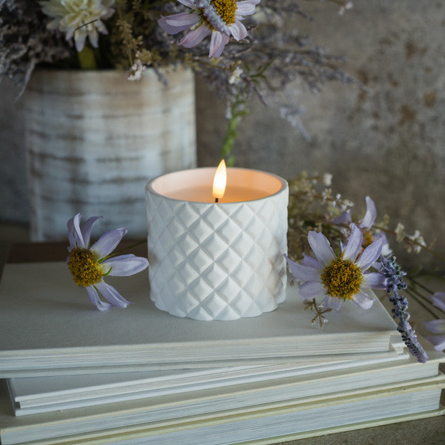 White 3D Flame Candle