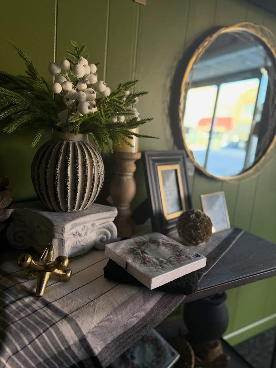 Easy Winter Decor Ideas for the In Between Season