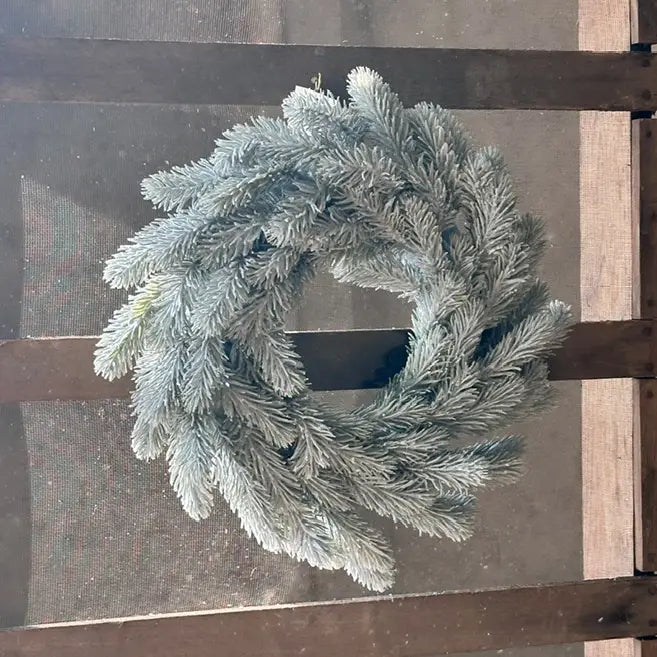 Classic Frosted Green Wreath