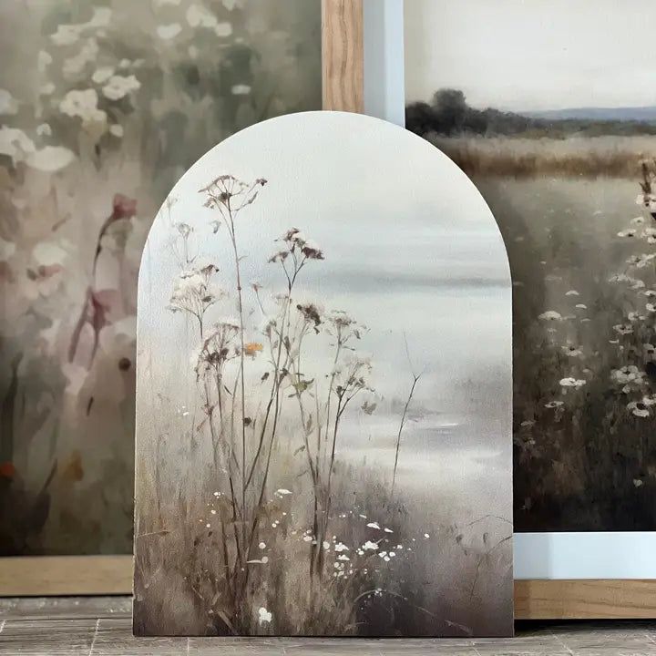 Arched Wood Shelf Sitter