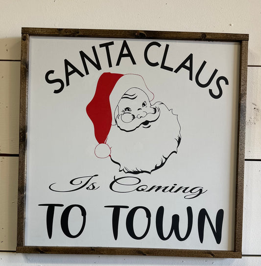 Santa Claus is coming to town