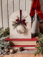 Arched Wood Shelf Sitter