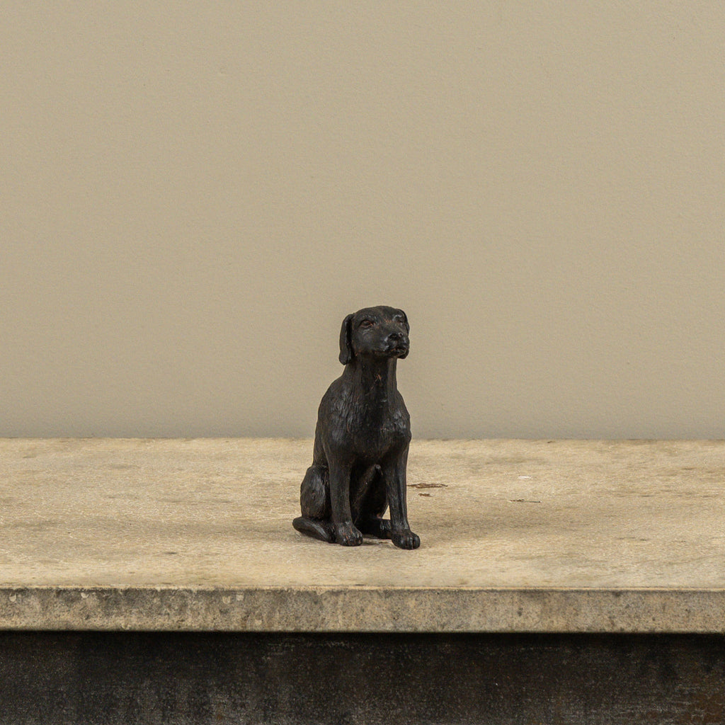 Labrador Statuette