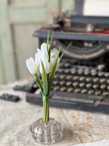 Tiny Tulips