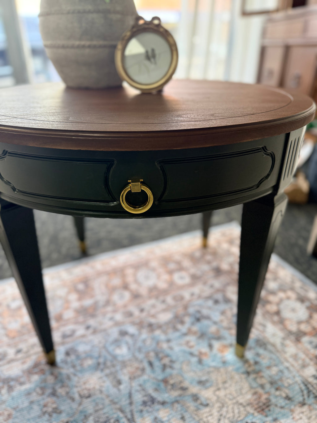 Round Side Table