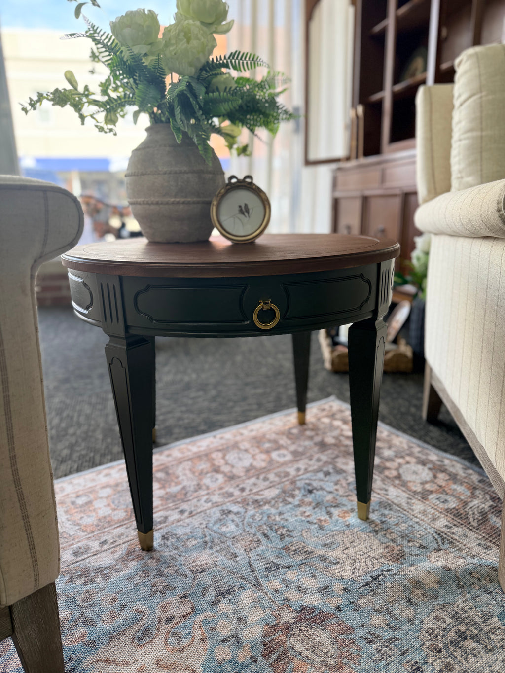 Round Side Table