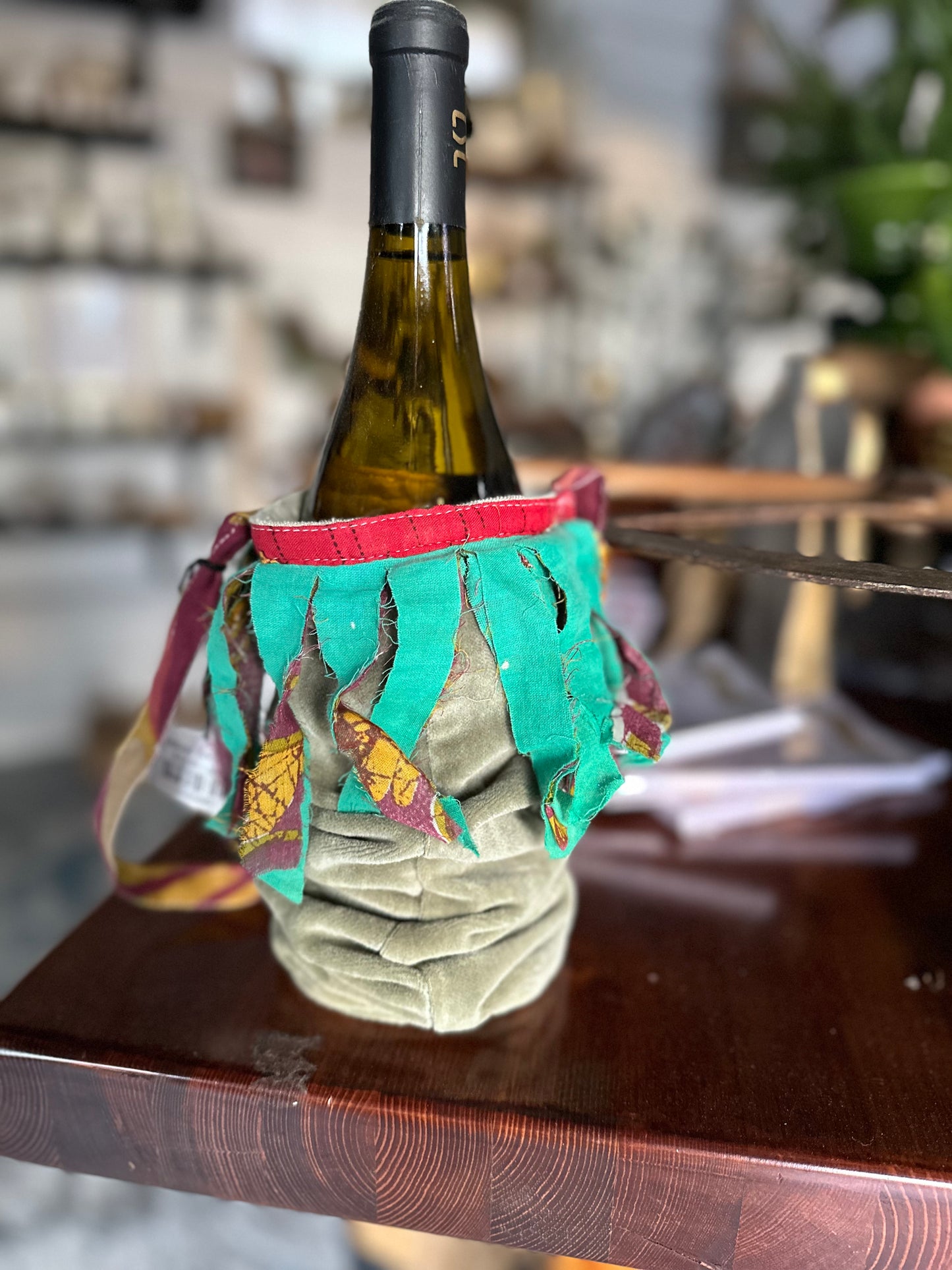 Vintage Inspired Wine Bag