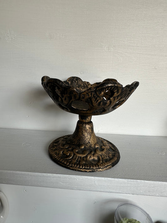 Vintage Iron Holder