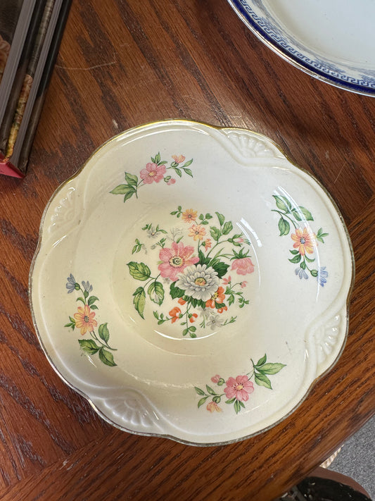 Vintage Rose Fruit Berry Bowls