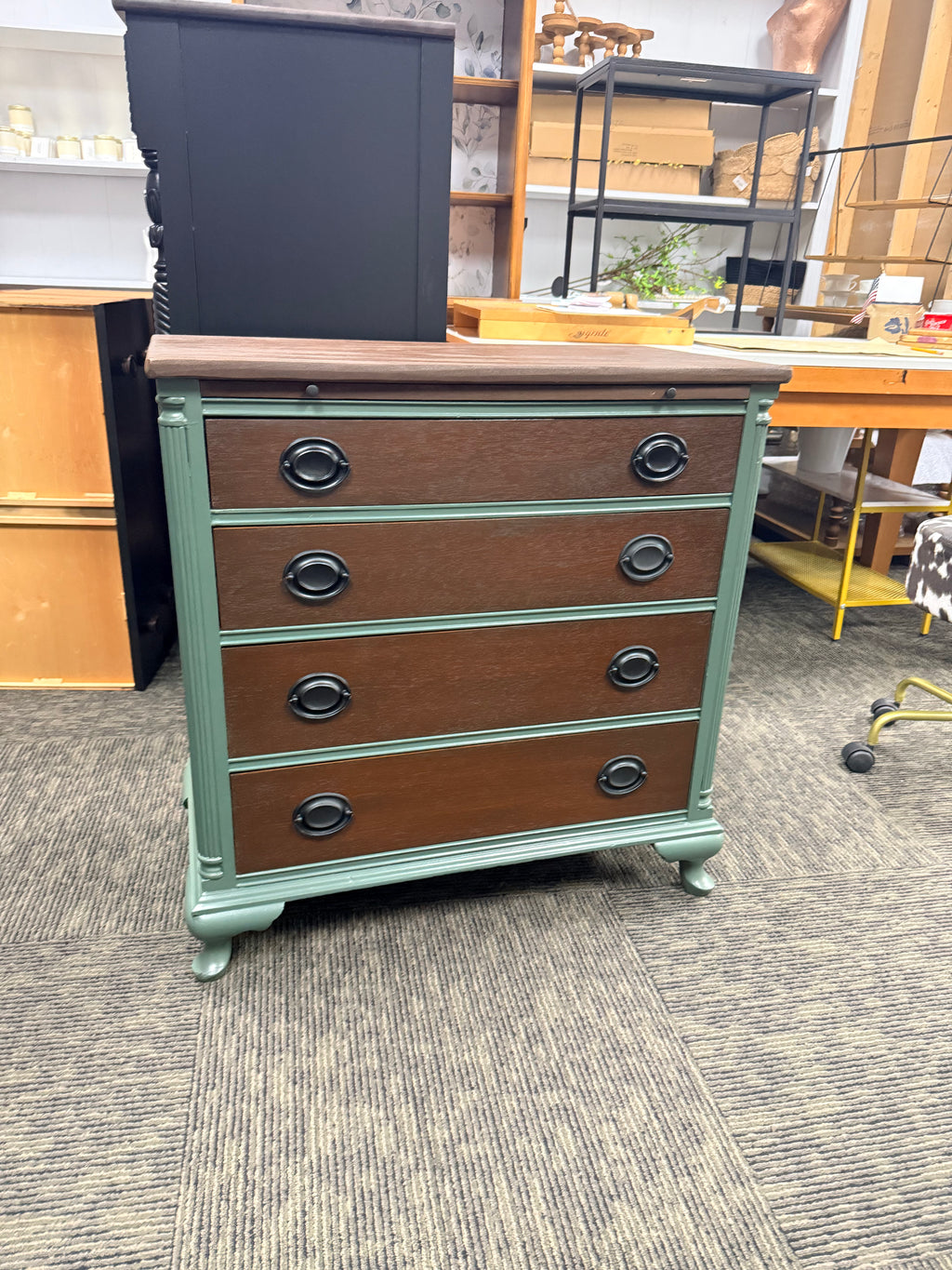 Green Butler’s Dresser