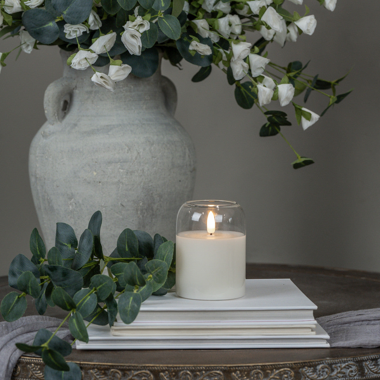 Arched 3D Flame Candle
