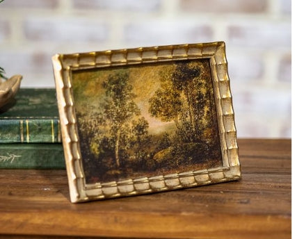 Gold Scallop Edge Frame {5x7}
