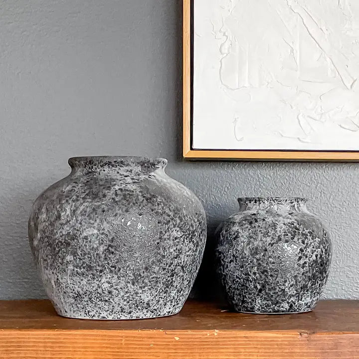 Athena Vintage-Style Ceramic Vase