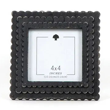 Scallop Photo Frame