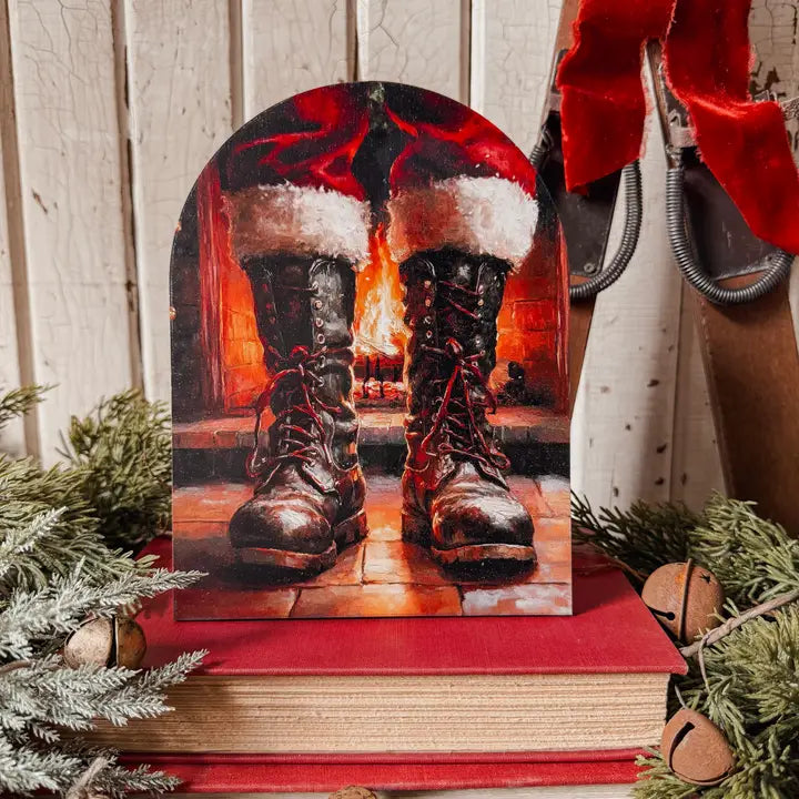 Arched Wood Shelf Sitter