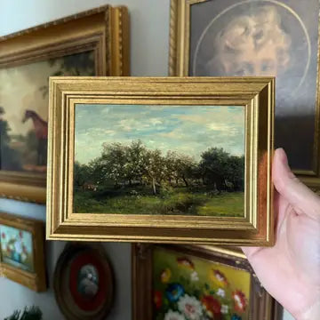 Gold Vintage Frame Art