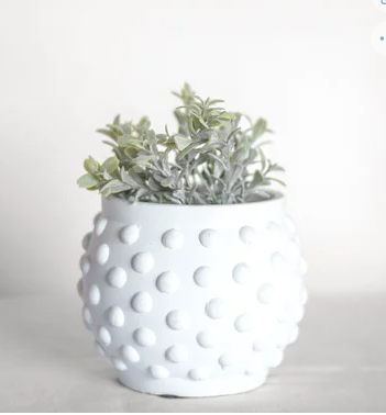 WHITE CERAMIC DOT POT